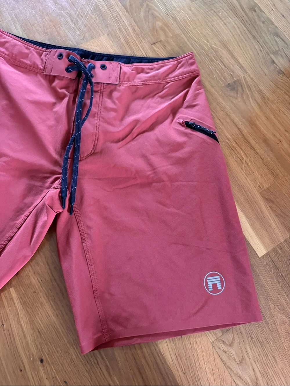 MENS MATUSE NEPTUNE PRO BRICK RED RECYCLED BOARDSHORTS SIZE 31
